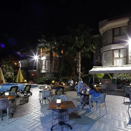 Golden Life Heights Deluxe - Adult Only Hotell