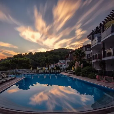 Hotell Golden Life Heights Deluxe - Adult Only